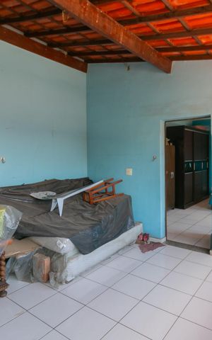 Casa à venda com 360m², 5 quartos e 4 vagas Casa à venda com 360m², 5 quartos e 4 vagasVista do Quarto 1