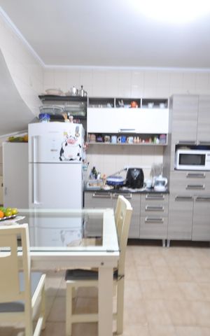 Casa à venda com 180m², 3 quartos e 3 vagasCozinha