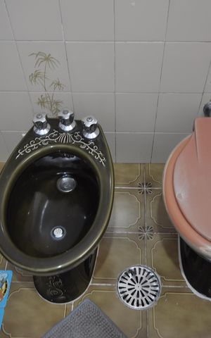 Casa à venda com 180m², 3 quartos e 3 vagasBanheiro Social