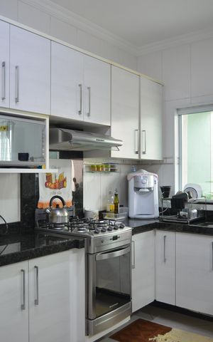 Casa à venda com 300m², 3 quartos e 6 vagasCozinha