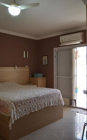 Casa à venda com 300m², 3 quartos e 6 vagas Suíte