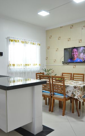 Casa à venda com 300m², 3 quartos e 6 vagasCozinha