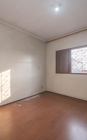 Casa à venda com 260m², 3 quartos e 9 vagasQuarto 1