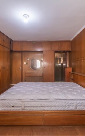 Casa à venda com 260m², 3 quartos e 9 vagasSuíte