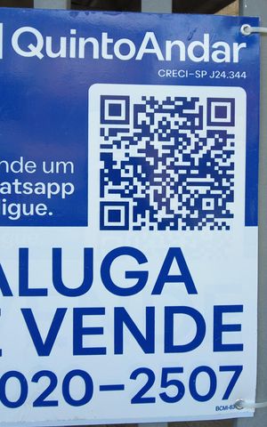 Casa à venda com 260m², 3 quartos e 9 vagasPlaquinha