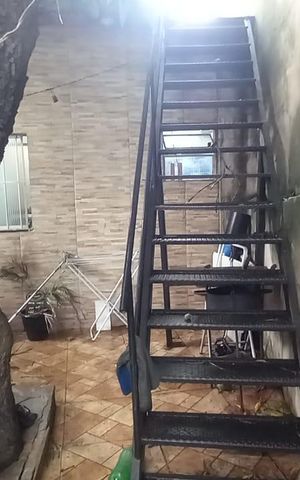 Casa à venda com 200m², 2 quartos e sem vaga Casa à venda com 200m², 2 quartos e sem vagaÁrea Externa