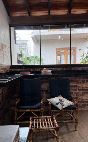 Casa à venda com 150m², 3 quartos e 2 vagasÁrea Gourmet