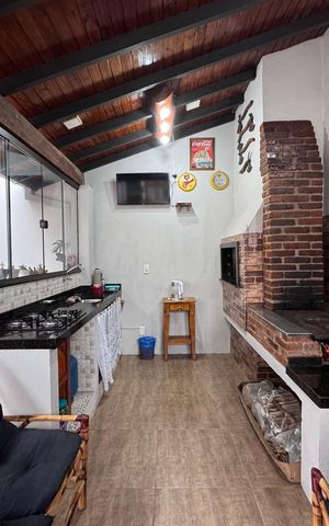 Casa à venda com 150m², 3 quartos e 2 vagasÁrea Gourmet