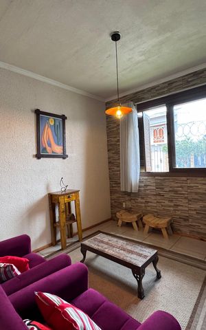 Casa à venda com 150m², 3 quartos e 2 vagasSala