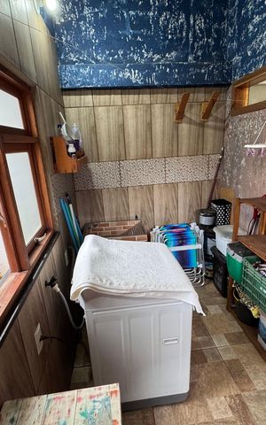 Casa à venda com 150m², 3 quartos e 2 vagasÁrea de Serviço