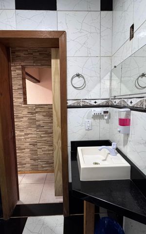 Casa à venda com 150m², 3 quartos e 2 vagasBanheiro 2