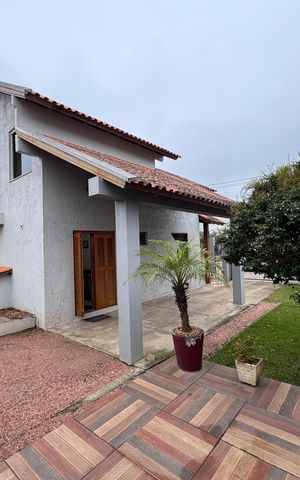 Casa à venda com 150m², 3 quartos e 2 vagasÁrea Externa