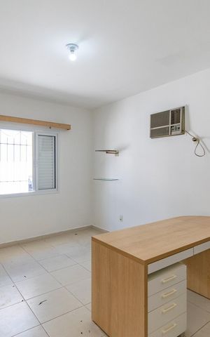 Casa para alugar com 183m², 3 quartos e 2 vagas Casa para alugar com 183m², 3 quartos e 2 vagasSuíte
