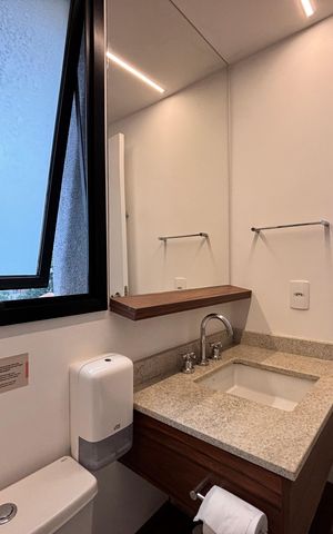 Studio à venda com 32m², 1 quarto e sem vaga Studio à venda com 32m², 1 quarto e sem vagaBanheiro