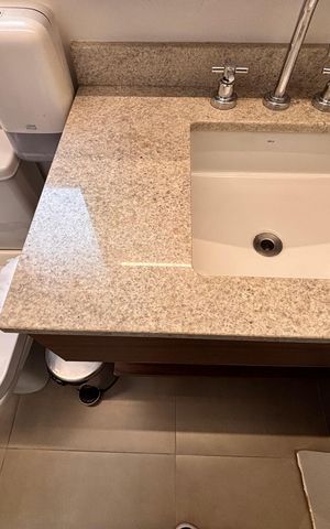 Studio à venda com 32m², 1 quarto e sem vaga Studio à venda com 32m², 1 quarto e sem vagaBanheiro