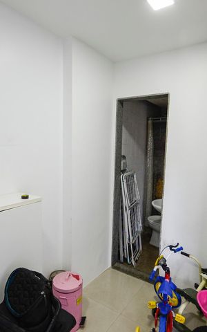 Apartamento à venda com 175m², 2 quartos e 2 vagas Apartamento à venda com 175m², 2 quartos e 2 vagasQuarto de Serviço