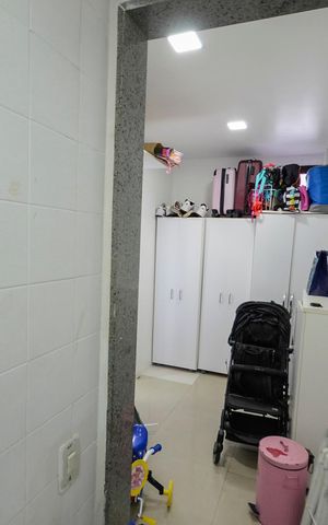 Apartamento à venda com 175m², 2 quartos e 2 vagas Apartamento à venda com 175m², 2 quartos e 2 vagasBanheiro de Serviço