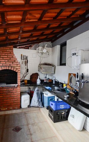 Apartamento à venda com 175m², 2 quartos e 2 vagas Apartamento à venda com 175m², 2 quartos e 2 vagasTerraço