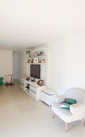 Apartamento à venda com 175m², 2 quartos e 2 vagas Apartamento à venda com 175m², 2 quartos e 2 vagasTerraço
