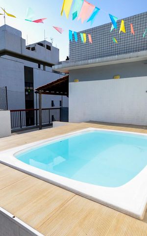 Apartamento à venda com 175m², 2 quartos e 2 vagas Apartamento à venda com 175m², 2 quartos e 2 vagasTerraço