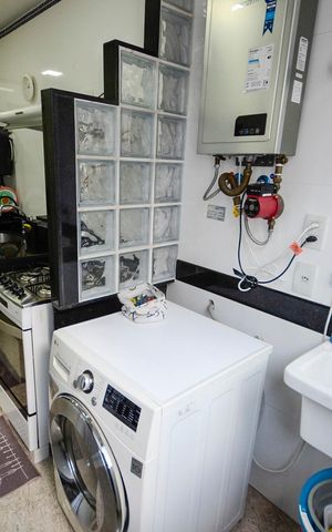 Apartamento à venda com 175m², 2 quartos e 2 vagas Apartamento à venda com 175m², 2 quartos e 2 vagasÁrea de Serviço