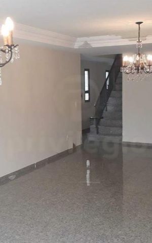 Apartamento à venda com 342m², 5 quartos e 4 vagas