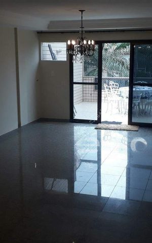 Apartamento à venda com 342m², 5 quartos e 4 vagas