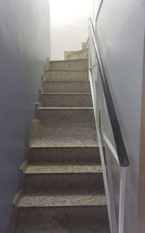 Casa à venda com 105m², 3 quartos e 1 vaga