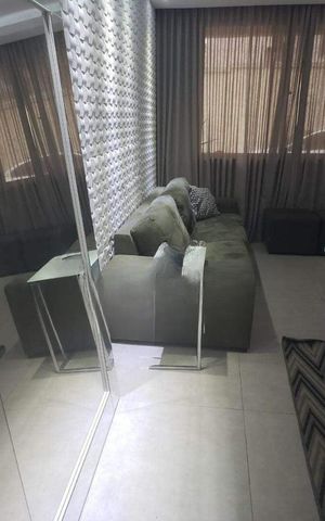 Casa à venda com 105m², 3 quartos e 1 vaga