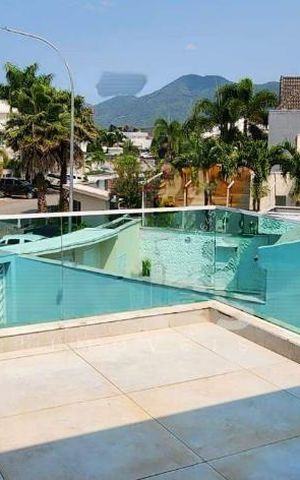 Casa à venda com 290m², 3 quartos e 3 vagas