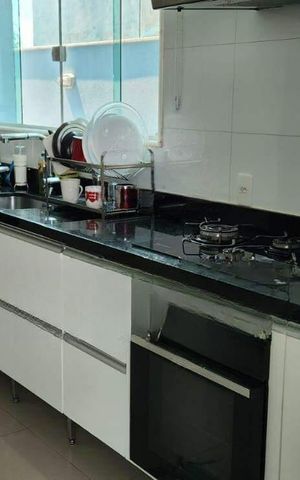Casa à venda com 290m², 3 quartos e 3 vagas