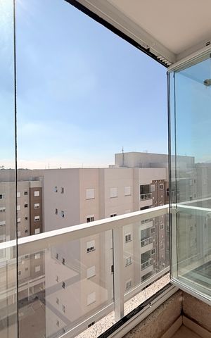 Apartamento à venda com 58m², 2 quartos e 2 vagasSacada da Sala
