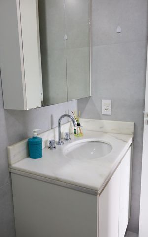 Apartamento à venda com 110m², 2 quartos e 2 vagas Apartamento à venda com 110m², 2 quartos e 2 vagasBanheiro da Suíte 2