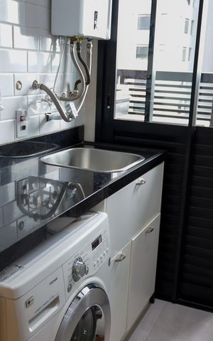 Apartamento à venda com 110m², 2 quartos e 2 vagas Apartamento à venda com 110m², 2 quartos e 2 vagasLavanderia