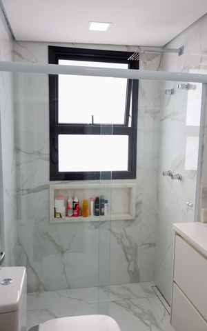 Apartamento à venda com 110m², 2 quartos e 2 vagas Apartamento à venda com 110m², 2 quartos e 2 vagasBanheiro da Suíte 1