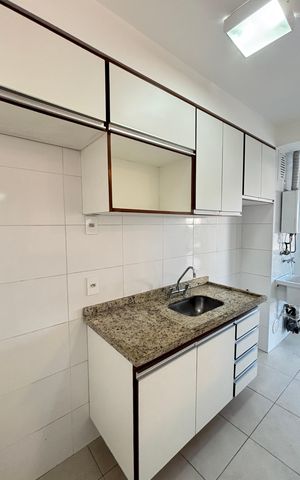 Apartamento à venda com 75m², 3 quartos e 2 vagasCozinha