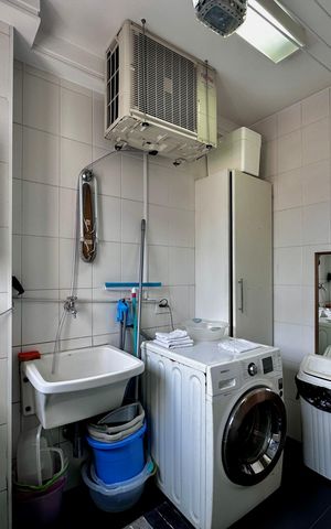 Apartamento à venda com 109m², 2 quartos e 3 vagas Apartamento à venda com 109m², 2 quartos e 3 vagasÁrea de Serviço