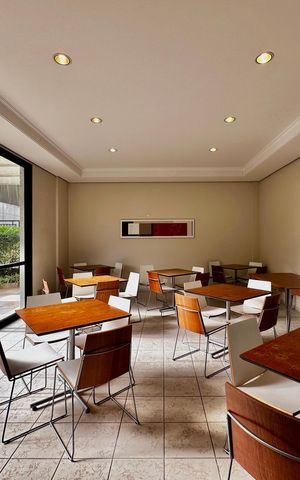 Apartamento à venda com 109m², 2 quartos e 3 vagas Apartamento à venda com 109m², 2 quartos e 3 vagasÁrea comum - Salão de festas