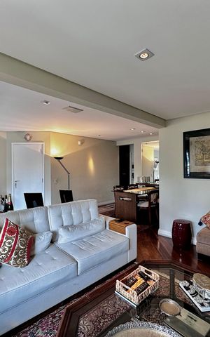 Apartamento à venda com 109m², 2 quartos e 3 vagas Apartamento à venda com 109m², 2 quartos e 3 vagasSala