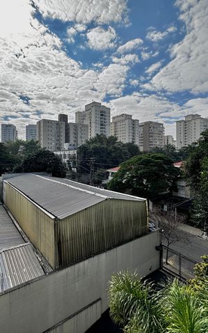 Apartamento à venda com 109m², 2 quartos e 3 vagas Apartamento à venda com 109m², 2 quartos e 3 vagasVista da Varanda