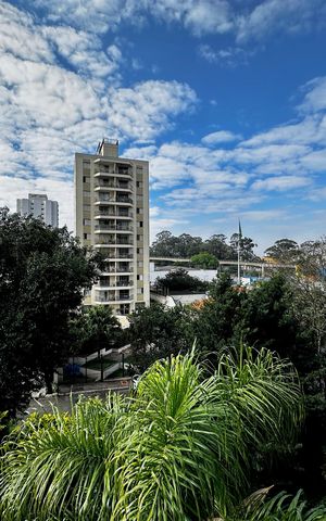 Apartamento à venda com 109m², 2 quartos e 3 vagas Apartamento à venda com 109m², 2 quartos e 3 vagasVista da Varanda
