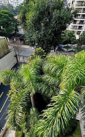 Apartamento à venda com 109m², 2 quartos e 3 vagas Apartamento à venda com 109m², 2 quartos e 3 vagasVista da Varanda