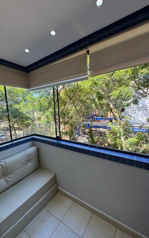 Apartamento à venda com 81m², 2 quartos e 1 vaga Apartamento à venda com 81m², 2 quartos e 1 vagaVaranda