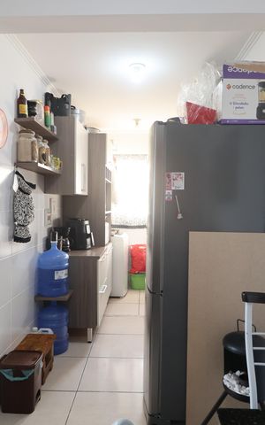 Apartamento à venda com 42m², 2 quartos e 1 vagaCozinha e Área de Serviço