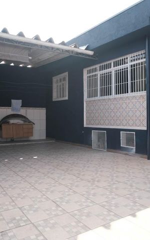 Casa para alugar com 100m², 2 quartos e sem vagaÁrea de Serviço