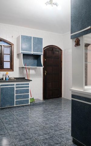 Casa para alugar com 100m², 2 quartos e sem vagaCozinha