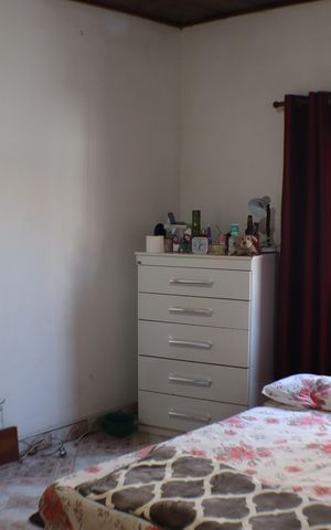 Casa à venda com 176m², 2 quartos e 2 vagas Casa à venda com 176m², 2 quartos e 2 vagasQuarto 2