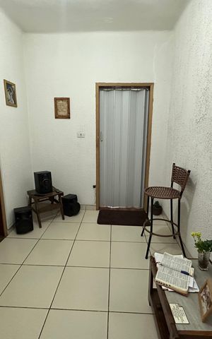 Casa à venda com 176m², 2 quartos e 2 vagas Casa à venda com 176m², 2 quartos e 2 vagasSala de Jantar