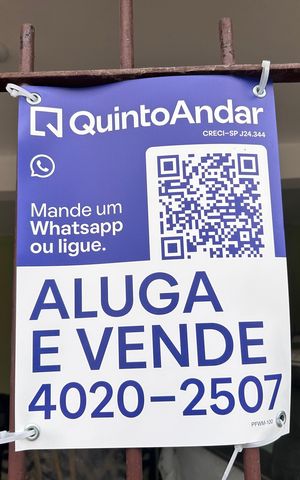 Casa à venda com 180m², 4 quartos e 2 vagas Casa à venda com 180m², 4 quartos e 2 vagasPlaca