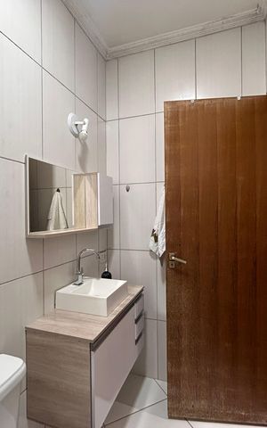 Casa à venda com 180m², 4 quartos e 2 vagas Casa à venda com 180m², 4 quartos e 2 vagasBanheiro 1 - Casa 1